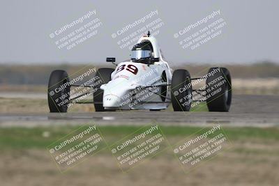 media/Oct-25-2025-CalClub SCCA (Sat) [[34c778dfbe]]/Group 6/Qualifying/